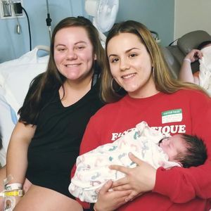 Meet your Posher, Dakota